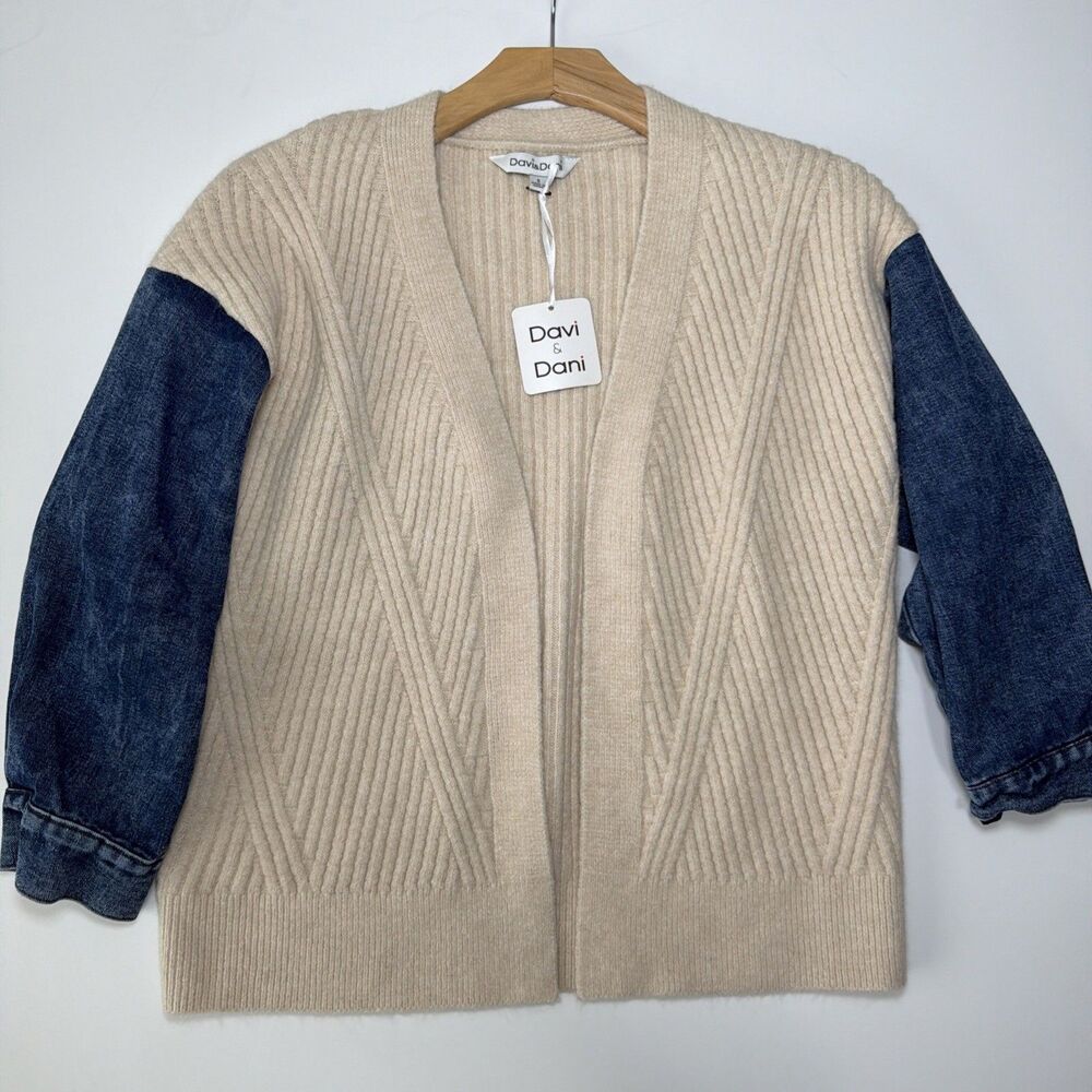 NWT Davi & Dani denim cardigan jacket women’s small cream blue